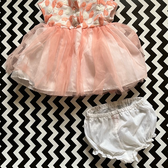 Infant girls dress set - Picture 2 of 2